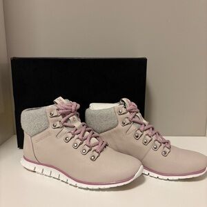 Cole Haan Women's Light Pink and Gray Winter Boots